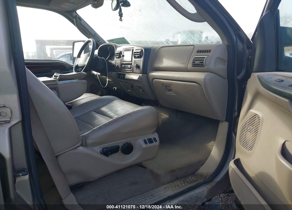 2005 FORD F-250 LARIAT/XL/XLT VIN: 1FTSW21P25EA10389