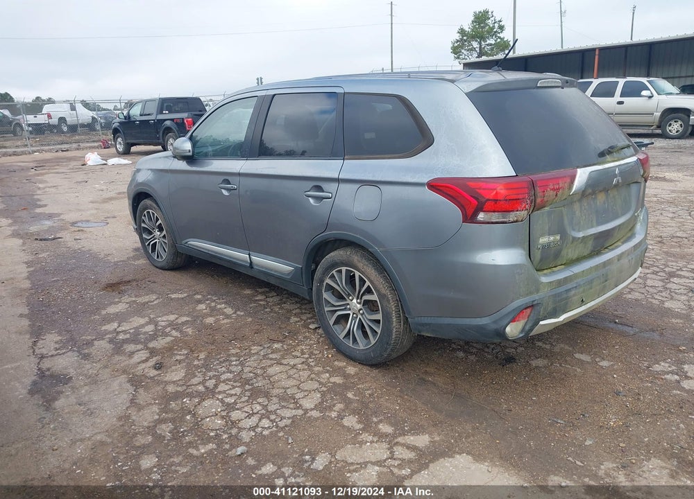 2016 MITSUBISHI OUTLANDER SE VIN: JA4AD3A34GZ011652