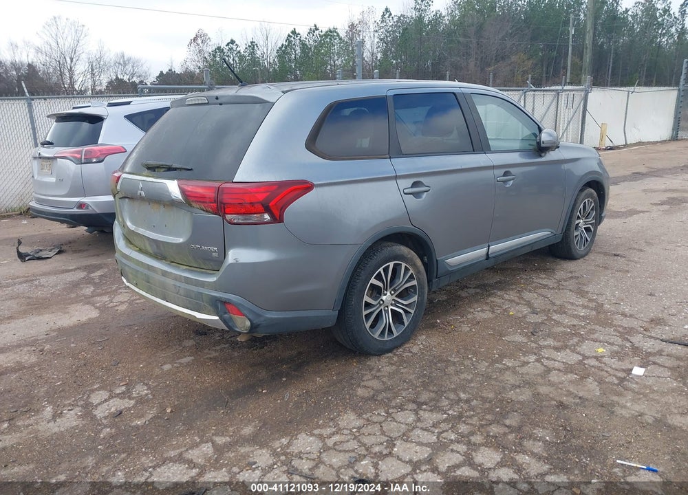 2016 MITSUBISHI OUTLANDER SE VIN: JA4AD3A34GZ011652