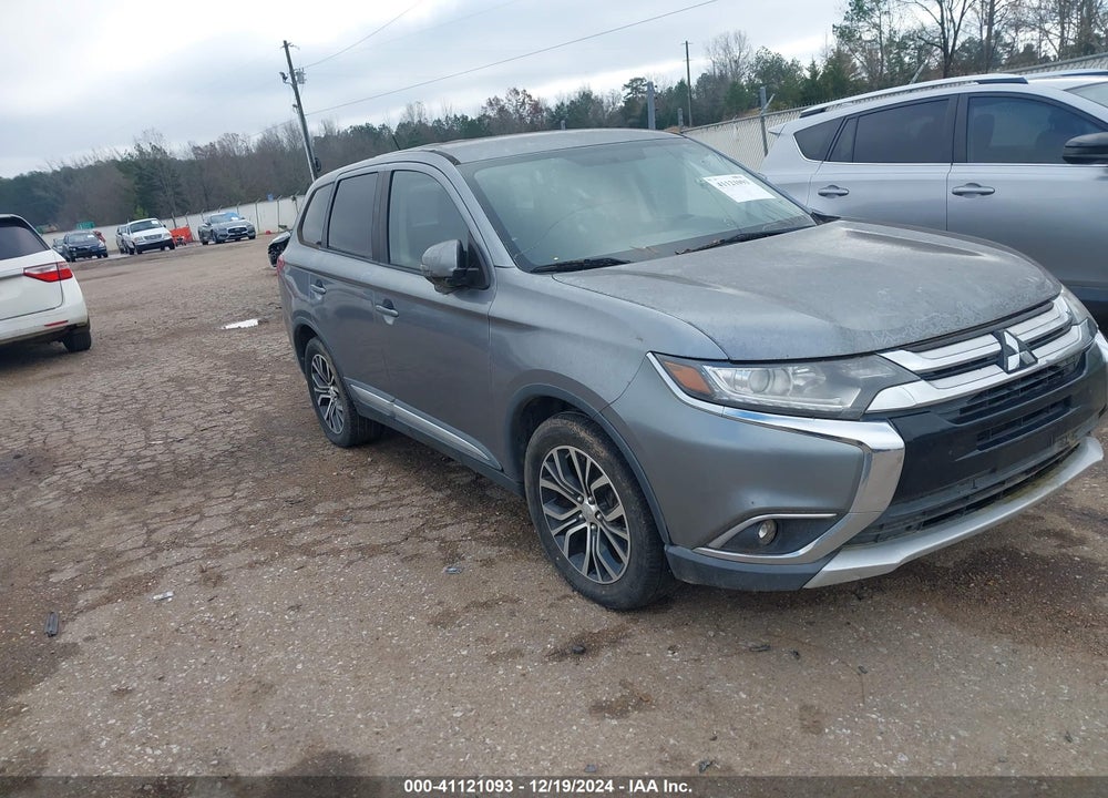 2016 MITSUBISHI OUTLANDER SE VIN: JA4AD3A34GZ011652