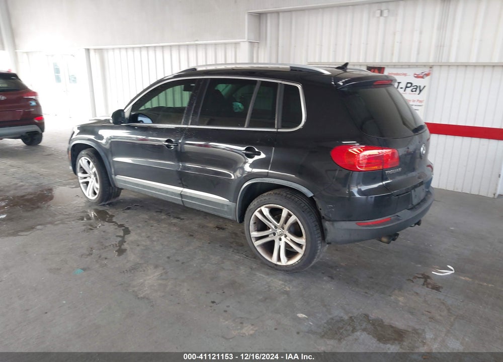 2013 VOLKSWAGEN TIGUAN SEL VIN: WVGBV7AX7DW523223