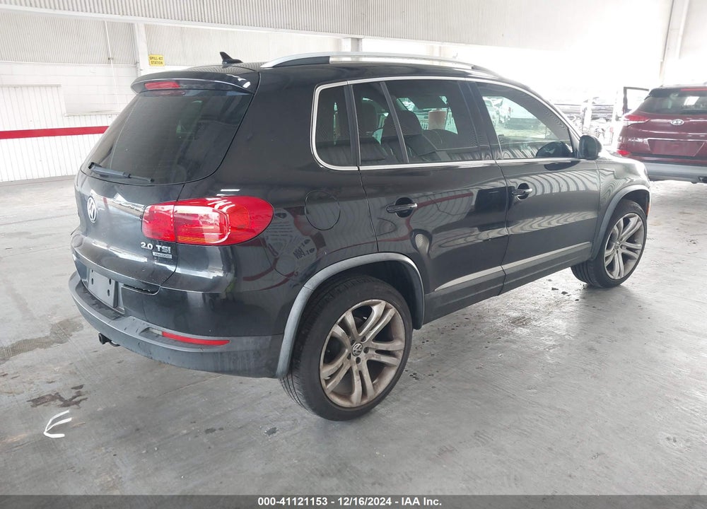 2013 VOLKSWAGEN TIGUAN SEL VIN: WVGBV7AX7DW523223