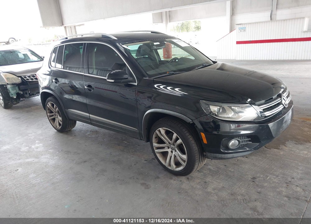 2013 VOLKSWAGEN TIGUAN SEL VIN: WVGBV7AX7DW523223