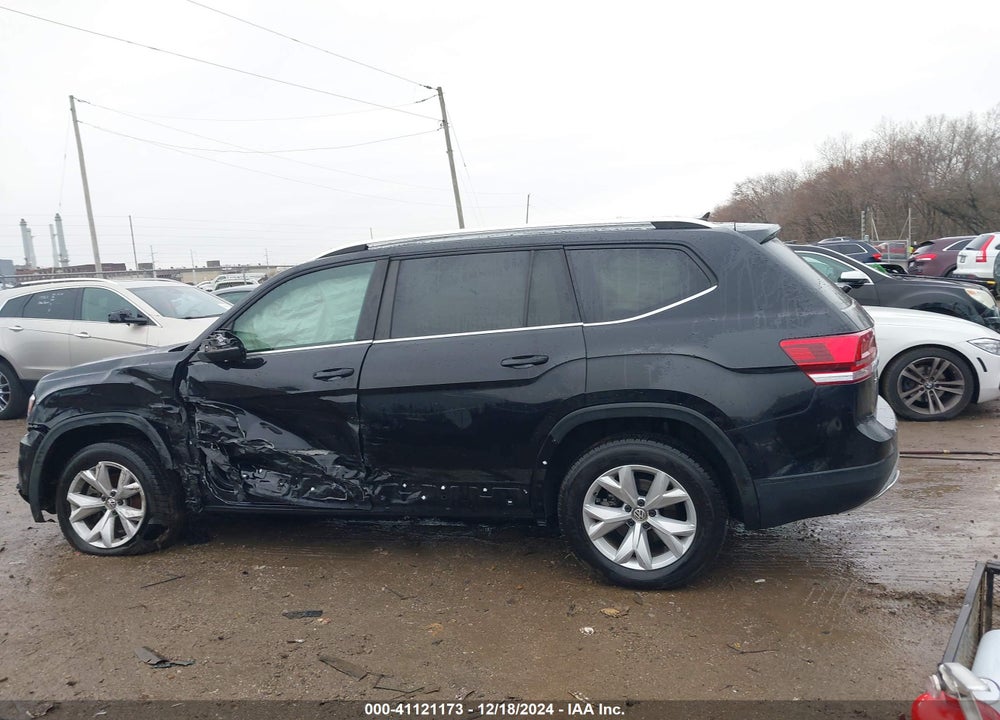 2018 VOLKSWAGEN ATLAS 3.6L V6 SE VIN: 1V2KR2CA4JC511725
