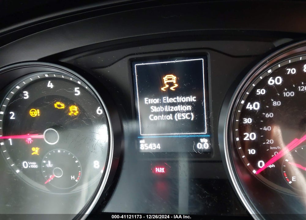 2018 VOLKSWAGEN ATLAS 3.6L V6 SE VIN: 1V2KR2CA4JC511725