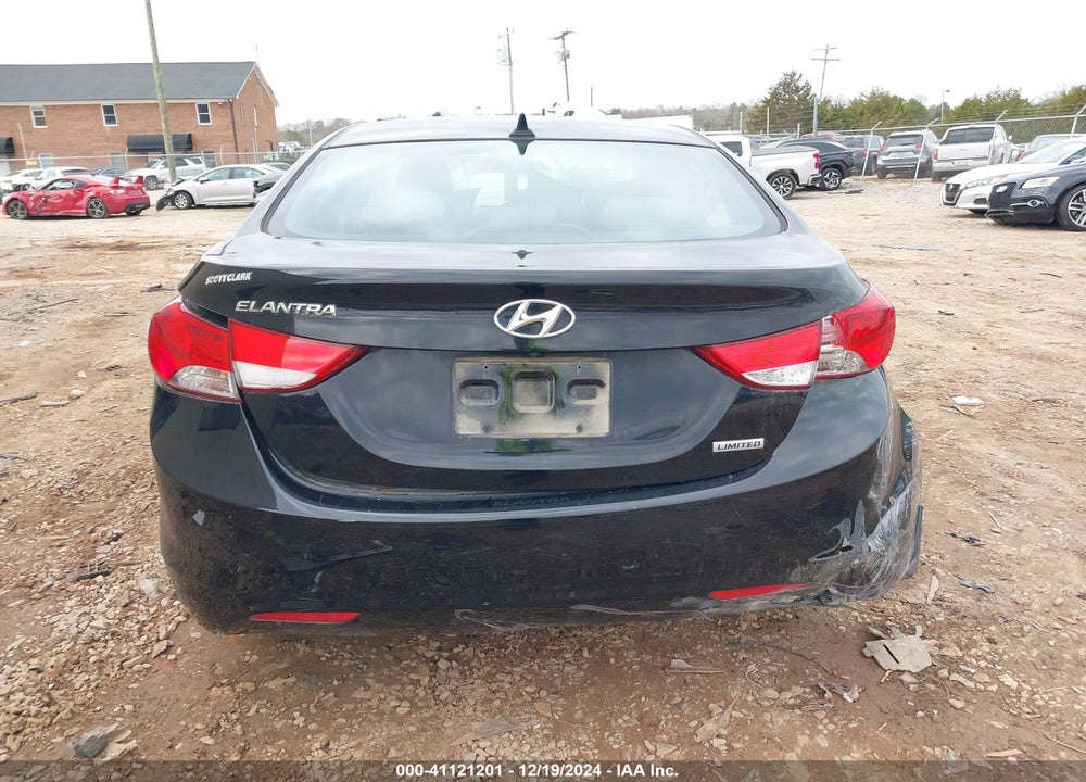 2013 HYUNDAI ELANTRA VIN: KMHDH4AEXDU741410