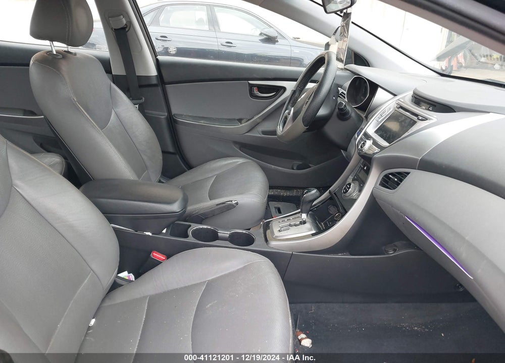 2013 HYUNDAI ELANTRA VIN: KMHDH4AEXDU741410