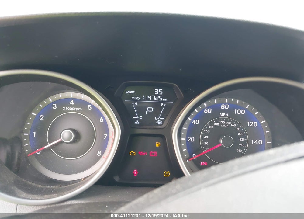 2013 HYUNDAI ELANTRA VIN: KMHDH4AEXDU741410
