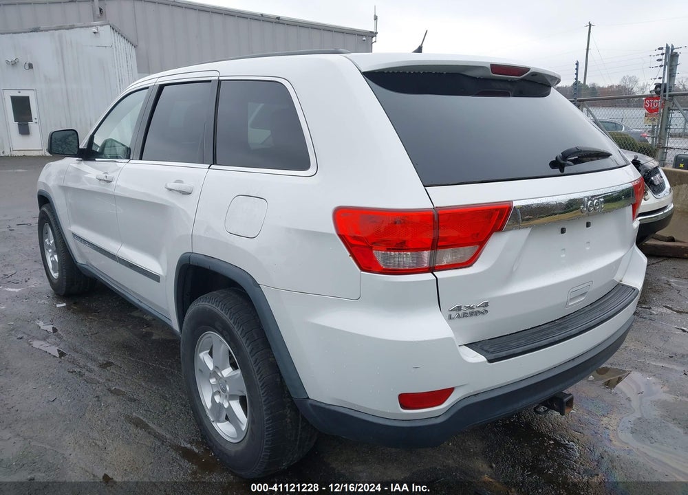 2013 JEEP GRAND CHEROKEE LAREDO VIN: 1C4RJFAG2DC513225