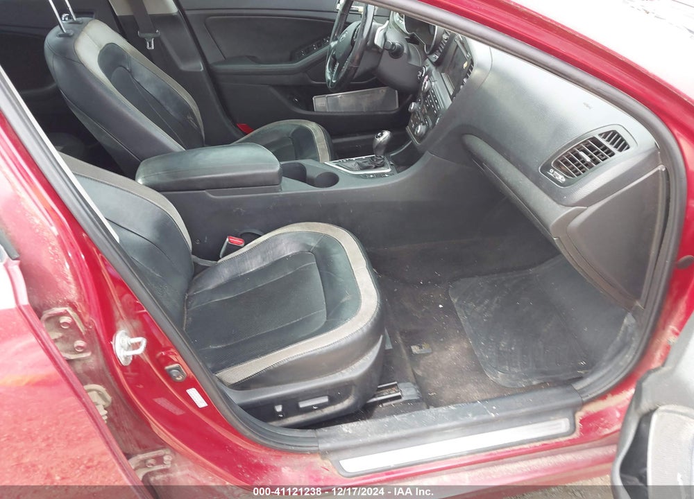 2011 KIA OPTIMA SX VIN: KNAGR4A67B5147840