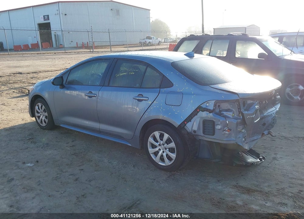 2022 TOYOTA COROLLA LE VIN: 5YFEPMAE8NP390684