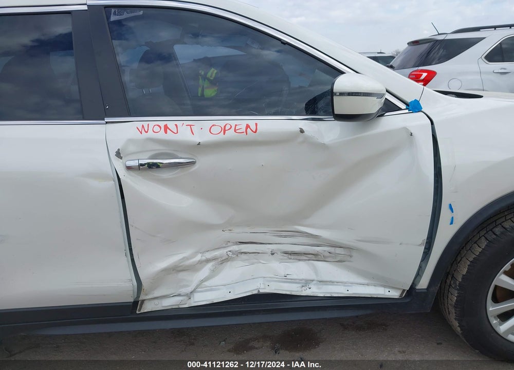 2020 NISSAN ROGUE VIN: JN8AT2MT5LW032041