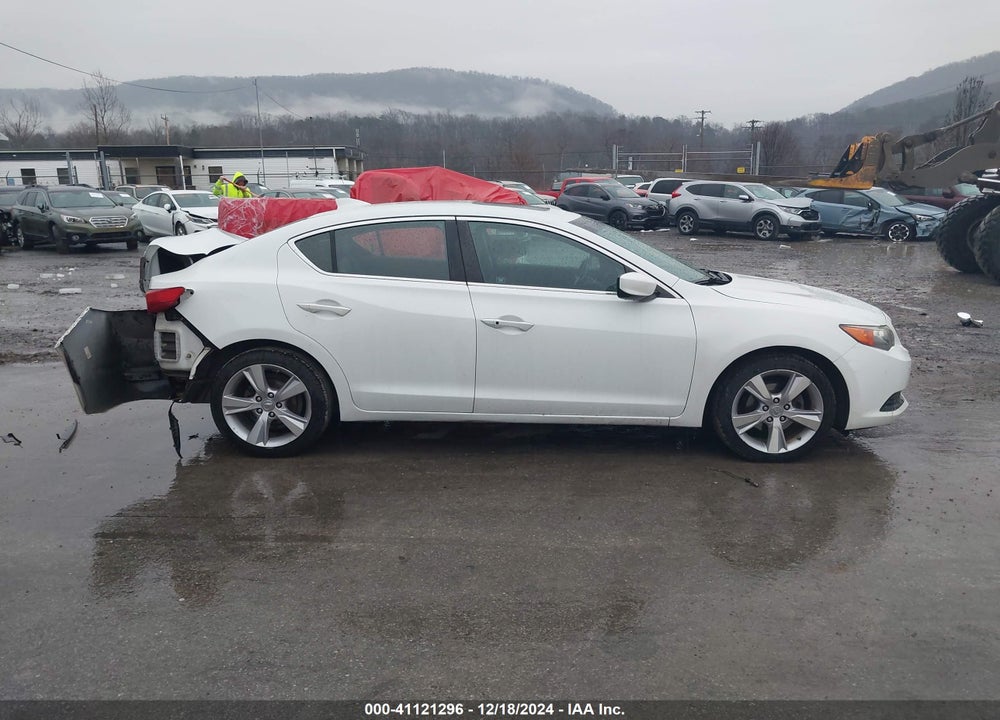 2015 ACURA ILX 2.0L VIN: 19VDE1F39FE001781