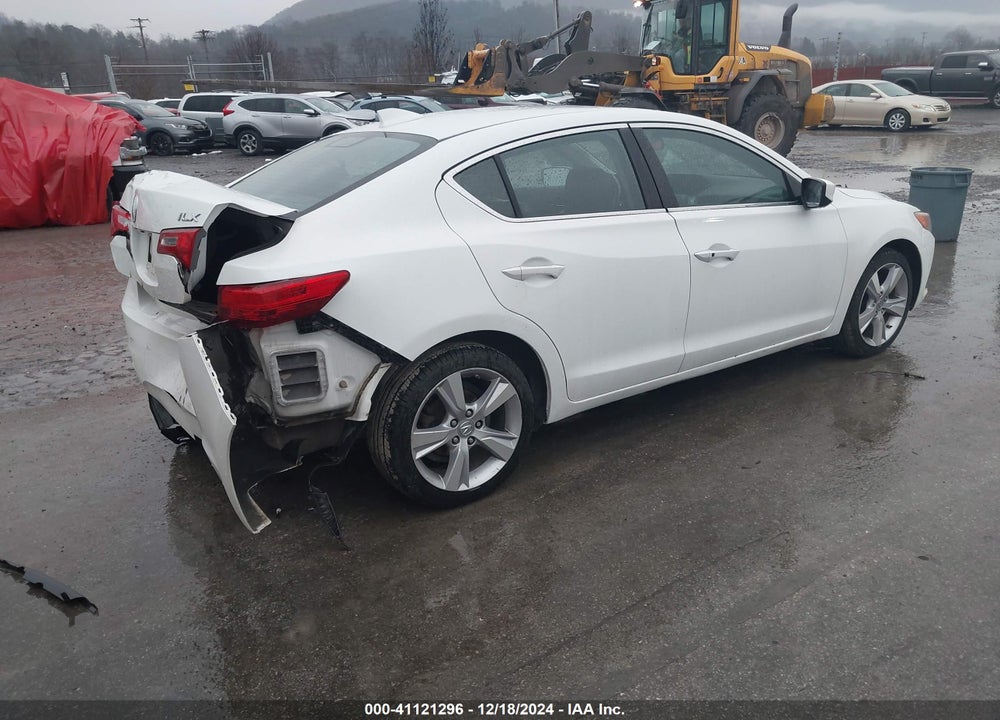 2015 ACURA ILX 2.0L VIN: 19VDE1F39FE001781