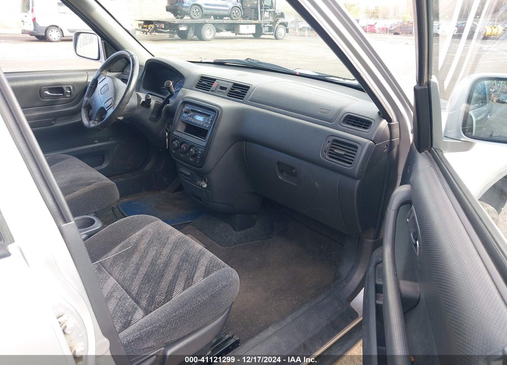 1999 HONDA CR-V EX VIN: JHLRD1863XC077239