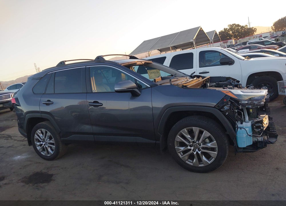 2023 TOYOTA RAV4 XLE PREMIUM VIN: 2T3C1RFV3PC246954