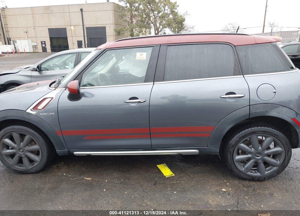 2016 MINI COUNTRYMAN COOPER S VIN: WMWZC3C57GWT09055