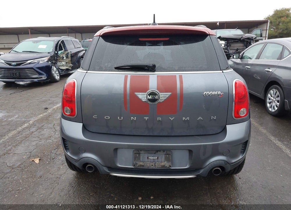 2016 MINI COUNTRYMAN COOPER S VIN: WMWZC3C57GWT09055