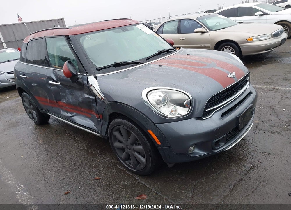 2016 MINI COUNTRYMAN COOPER S VIN: WMWZC3C57GWT09055