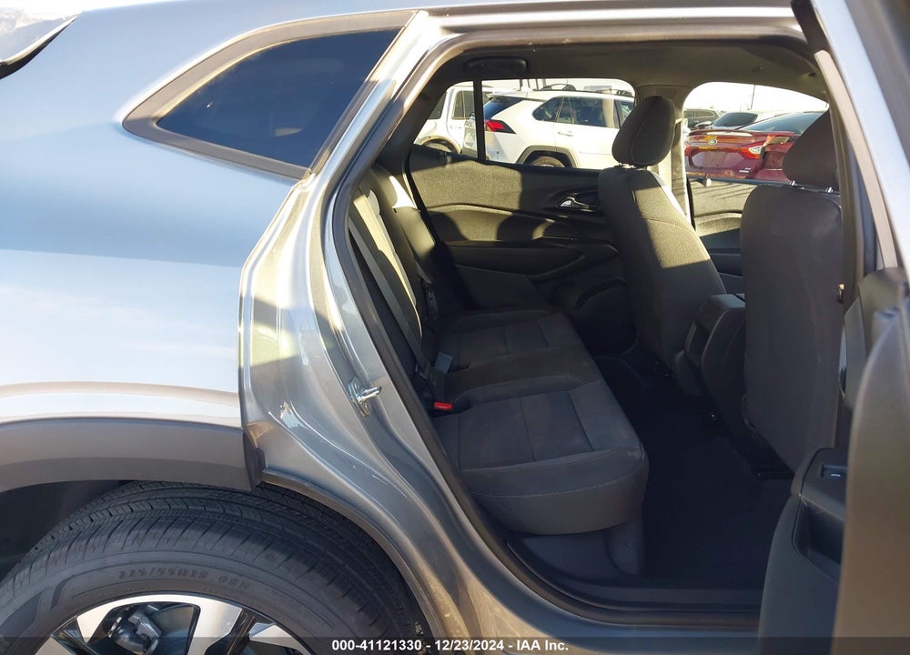 2024 CHEVROLET TRAX FWD 1RS VIN: KL77LGE24RC074281