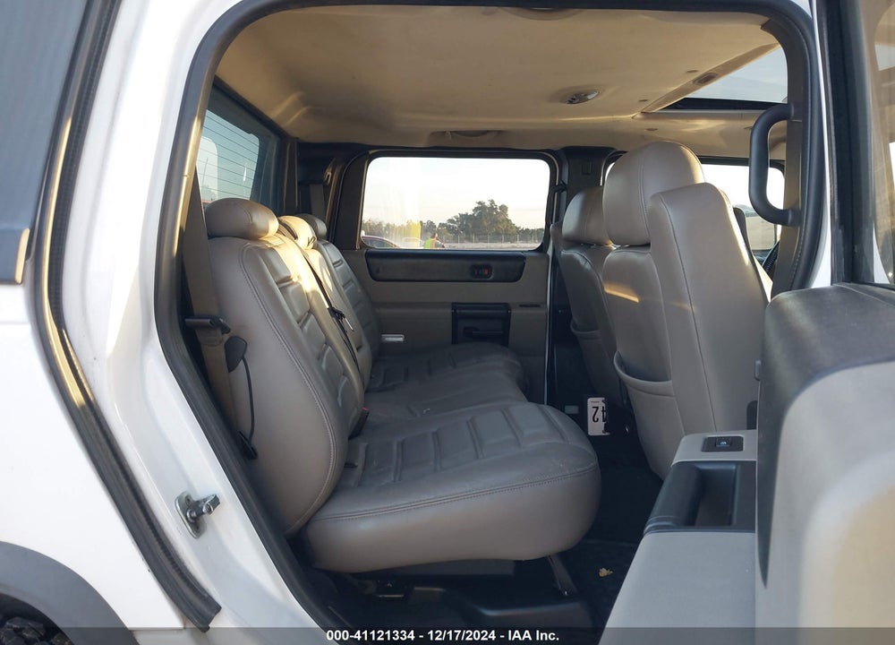 2007 HUMMER H2 SUT VIN: 5GRGN22U77H109500