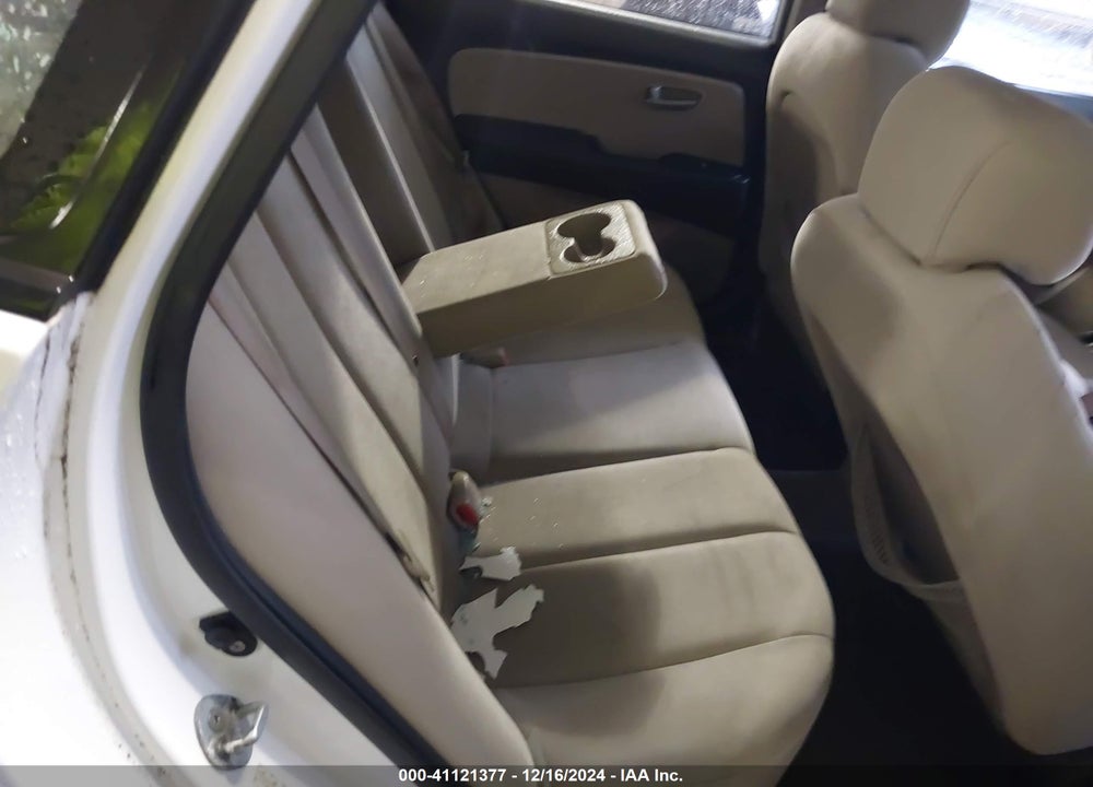 2008 HYUNDAI ELANTRA GLS/SE VIN: KMHDU46D38U399025