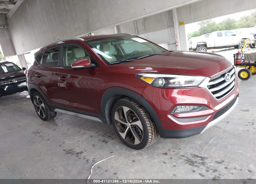 2017 HYUNDAI TUCSON SPORT VIN: KM8J33A26HU426272