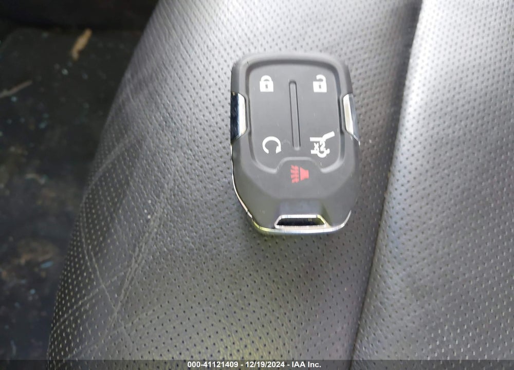 2021 GMC ACADIA AWD DENALI VIN: 1GKKNXLS7MZ127432
