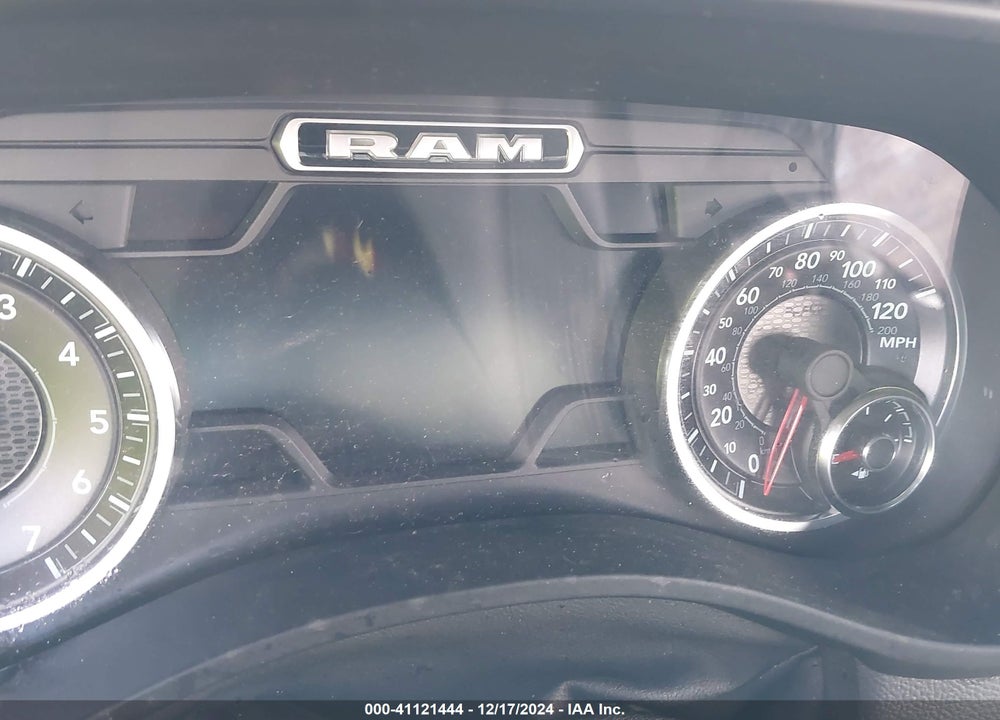 2021 RAM 1500 VIN: 1C6RREJT7MN673743
