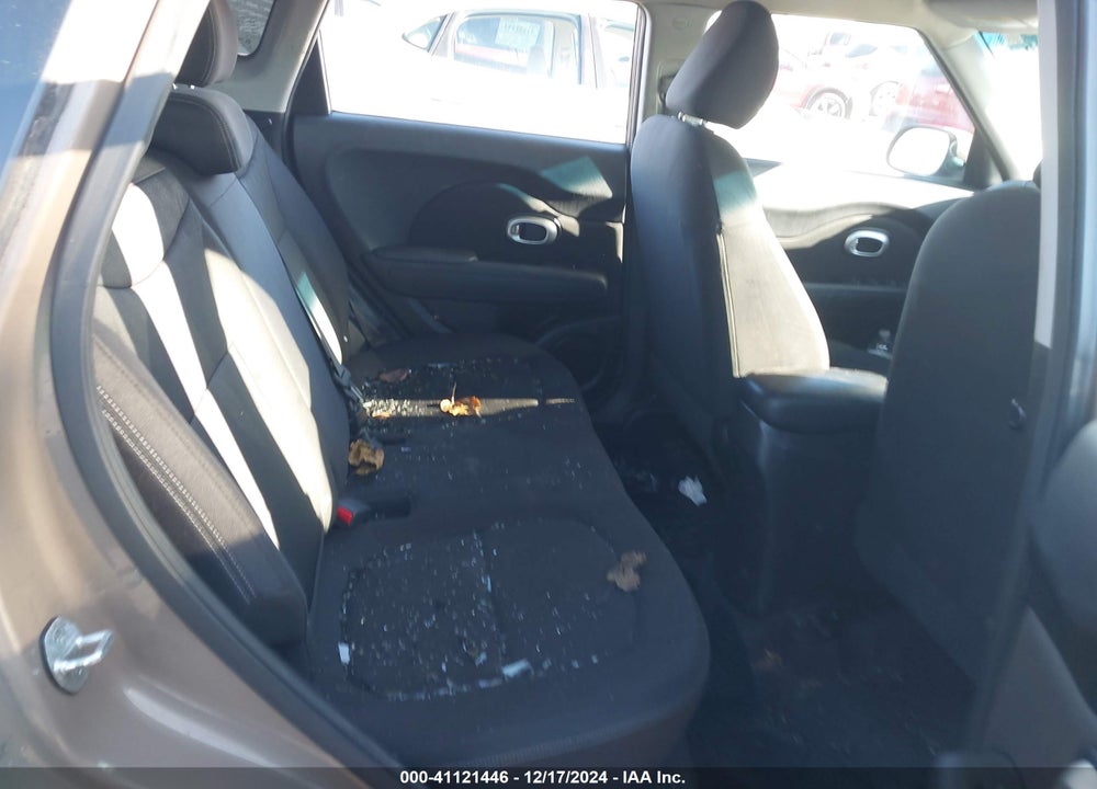 2016 KIA SOUL VIN: KNDJN2A24G7259657