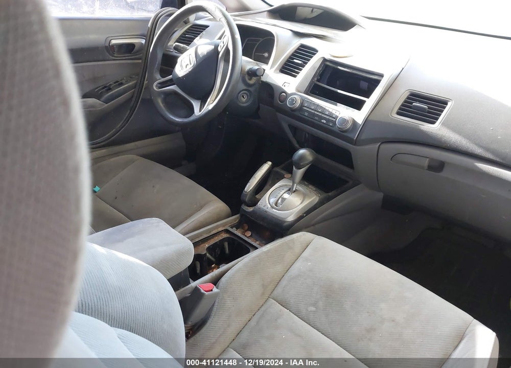 2009 HONDA CIVIC VIN: 19XFA165X9E051901