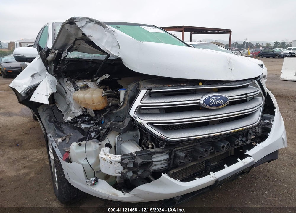 2016 FORD EDGE SEL VIN: 2FMPK3J82GBB43051