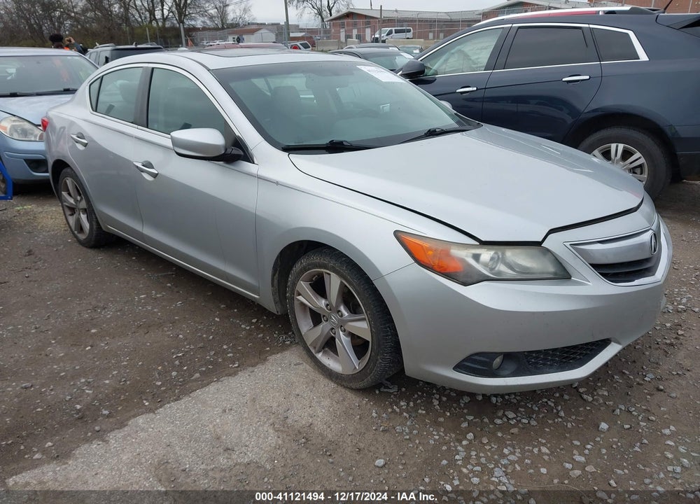 2013 ACURA ILX 2.0L VIN: 19VDE1F72DE010578