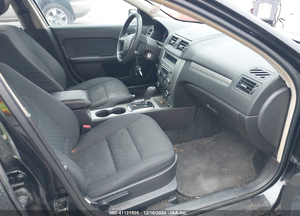 2011 FORD FUSION SE VIN: 3FAHP0HA7BR327855