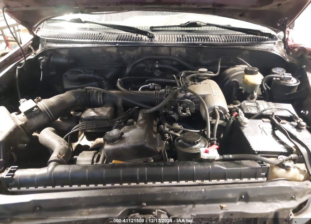 1995 TOYOTA TACOMA VIN: 4TAUN61C9SZ077636