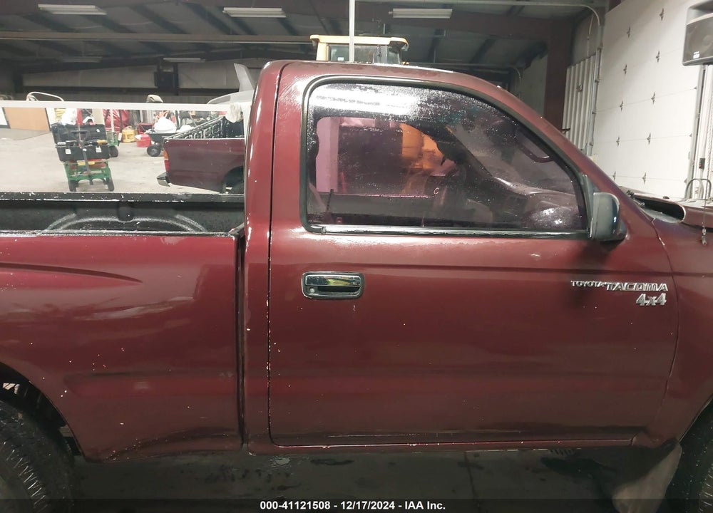 1995 TOYOTA TACOMA VIN: 4TAUN61C9SZ077636