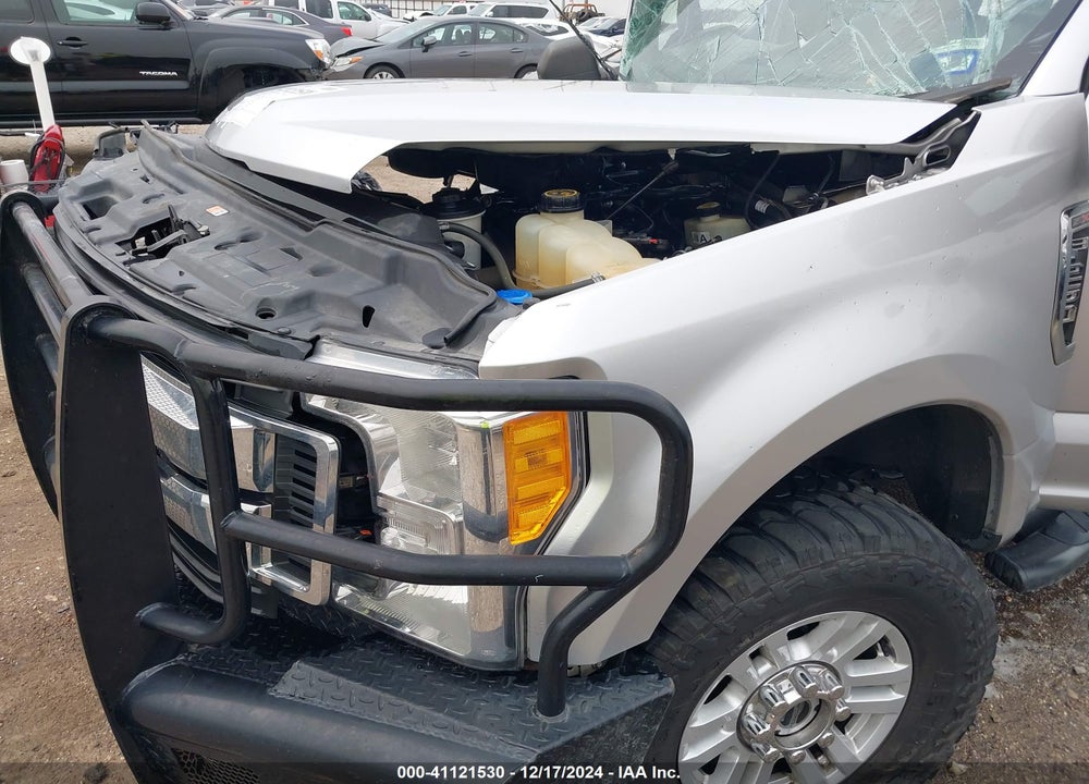 2017 FORD F-250 XL VIN: 1FT7W2B68HEB68770