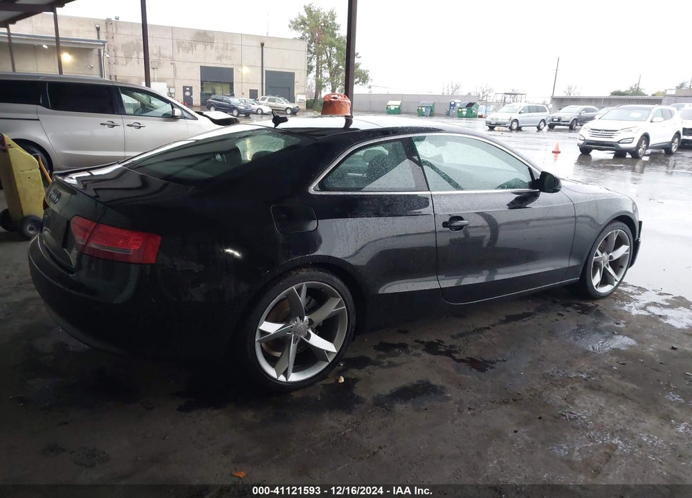 2012 AUDI A5 2.0T PREMIUM VIN: WAURFAFRXCA008605