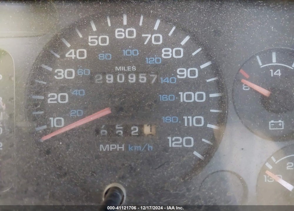1997 DODGE RAM 1500 ST VIN: 3B7HC13Y1VG834220
