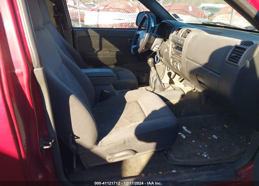 2004 CHEVROLET COLORADO LS VIN: 1GCDT146748139336