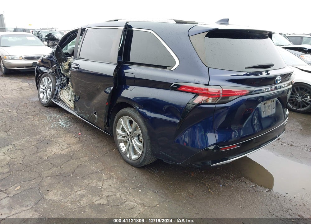 2021 TOYOTA SIENNA PLATINUM VIN: 5TDERKEC0MS050006