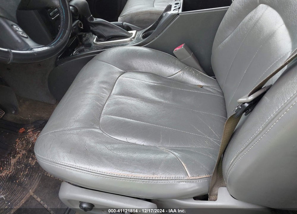 2004 GMC ENVOY XUV SLT VIN: 1GKES12S946159367