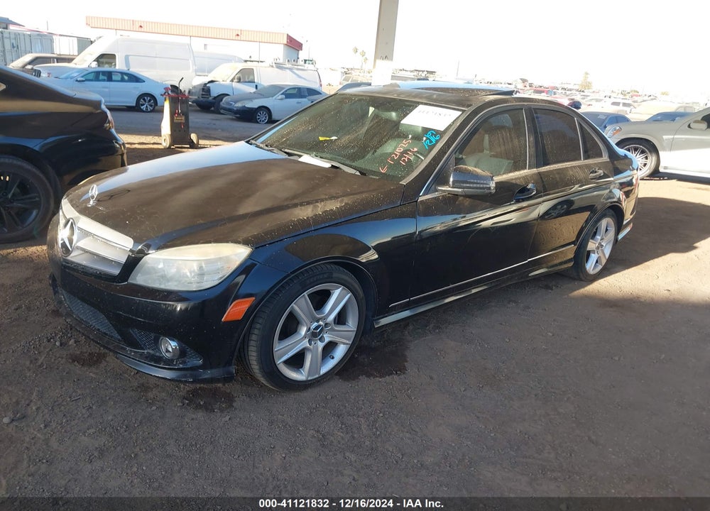 2010 MERCEDES-BENZ C 300 LUXURY/SPORT VIN: WDDGF5EB6AR121025