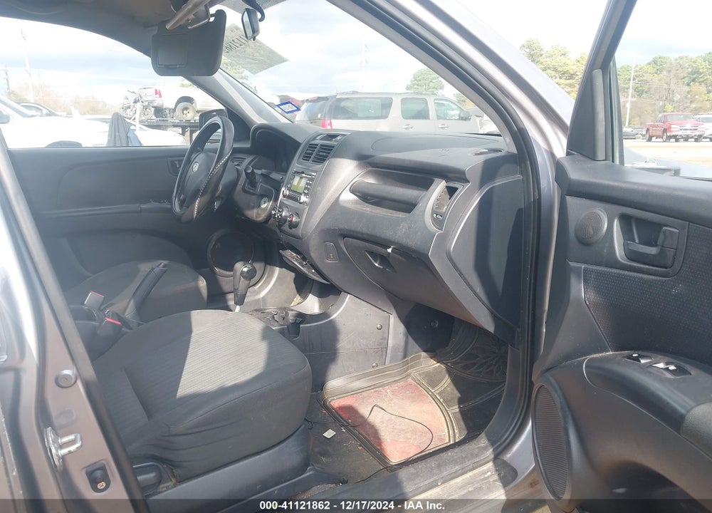 2009 KIA SPORTAGE LX VIN: KNDJF724197556222