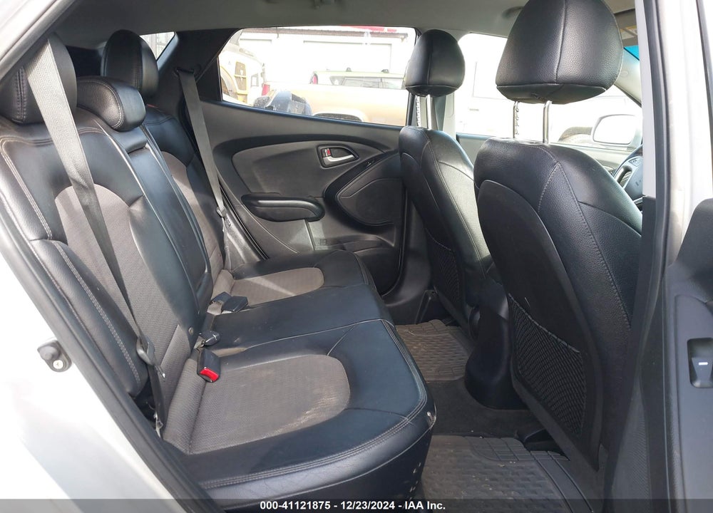 2012 HYUNDAI TUCSON GLS VIN: KM8JU3AC1CU386780