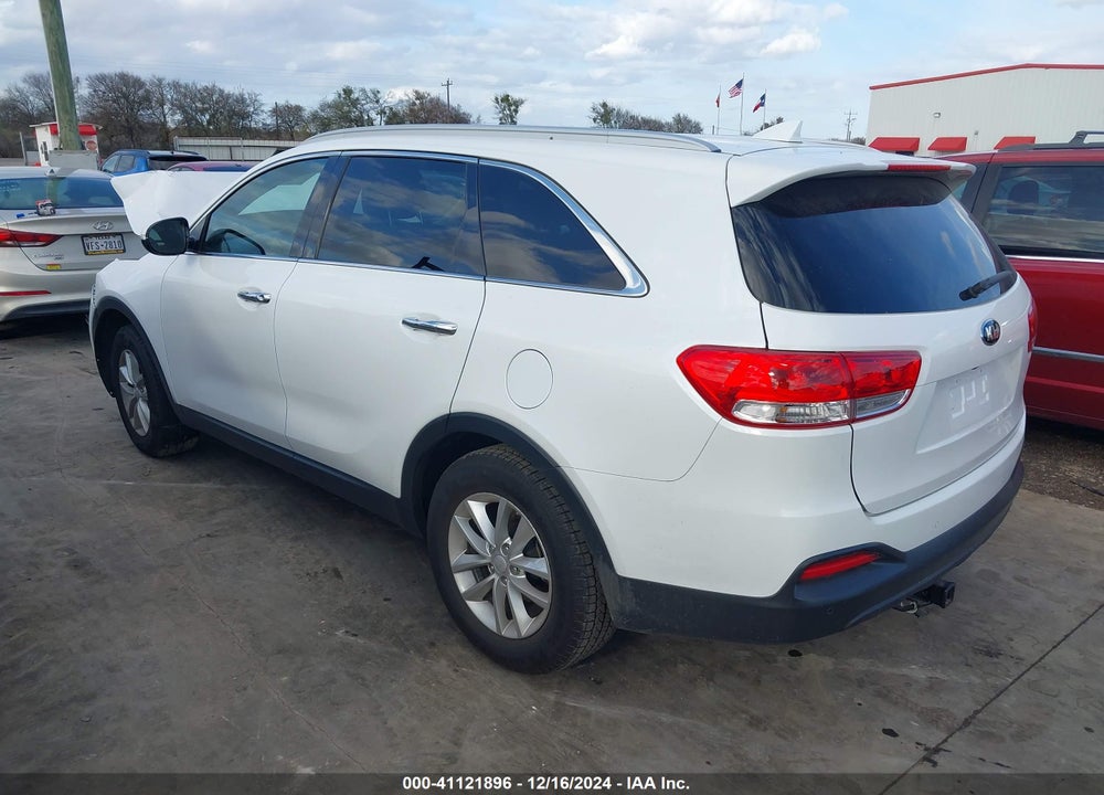 2017 KIA SORENTO 2.4L LX VIN: 5XYPG4A3XHG297682