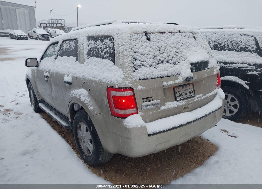 2010 FORD ESCAPE XLT VIN: 1FMCU0D74AKC75767