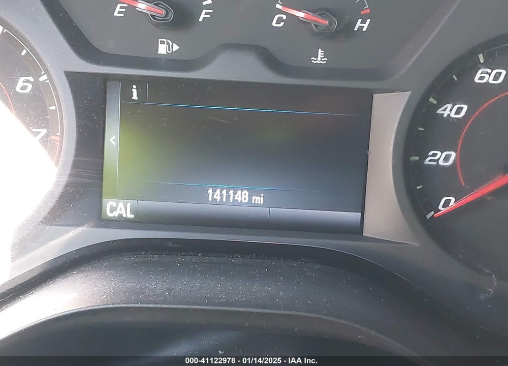 2018 CHEVROLET CAMARO VIN: 1G1FB1RX2J0147098