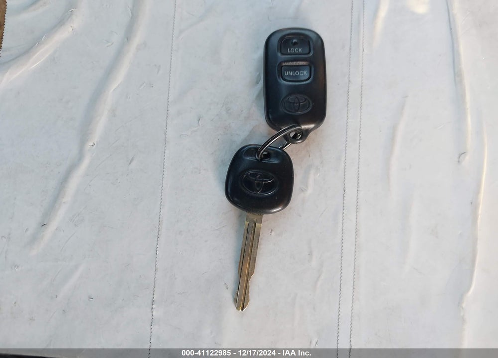 2003 TOYOTA PRIUS VIN: JT2BK12U630070852