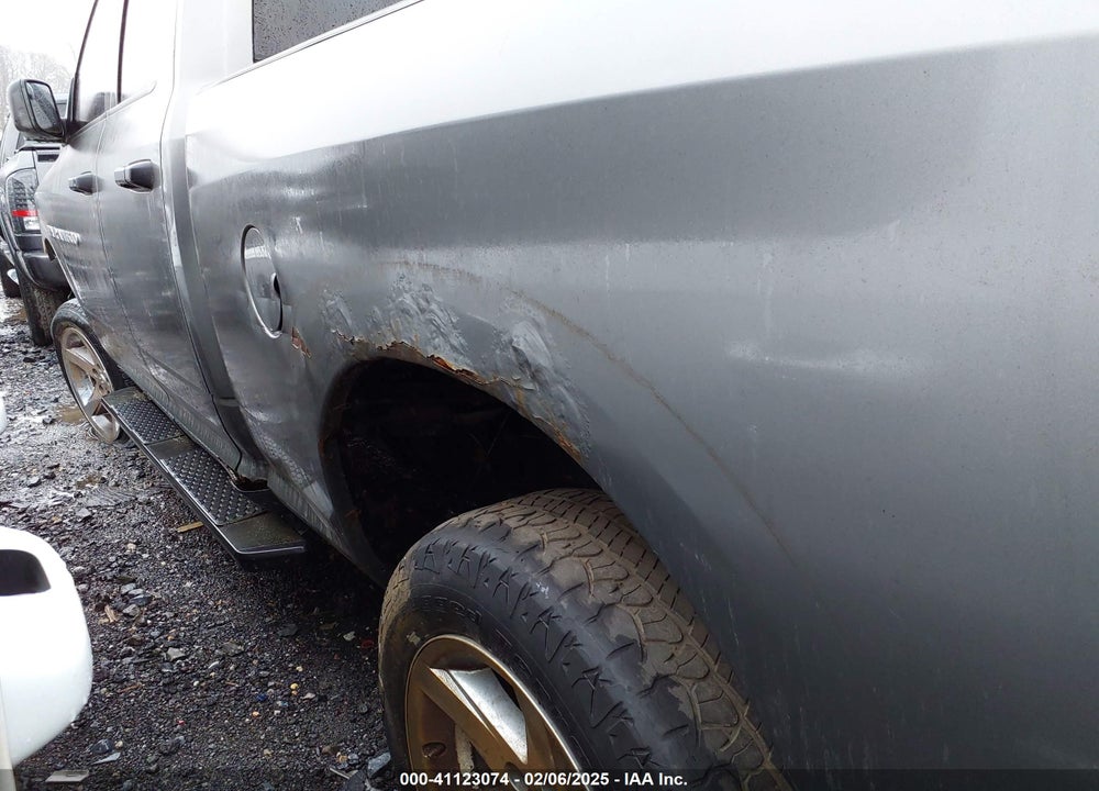 2004 DODGE RAM 1500 SLT/LARAMIE VIN: 1D7HA18N74S765180